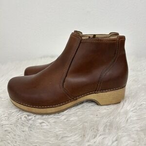 Dansko Barbara Clog Ankle Boots Women's Size 38 US 7.5 / 8 Brown Leather Zip